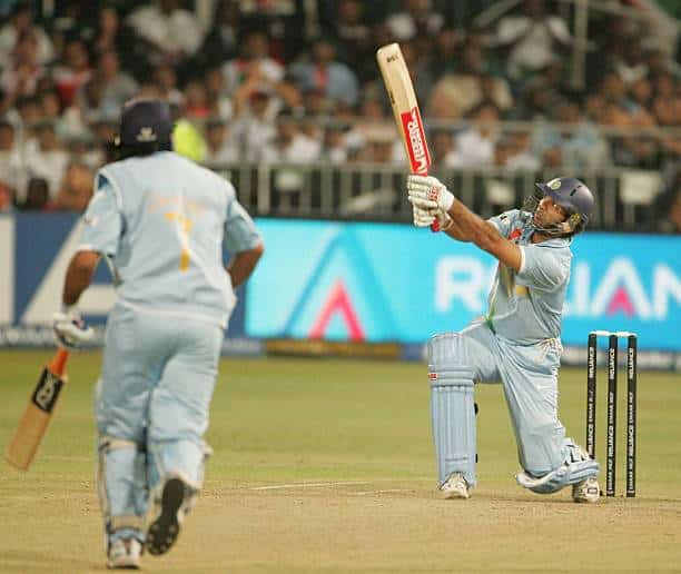 Yuvraj Singh 70 against Australia in T20 World Cup 2007