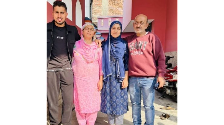 Umran Malik Family