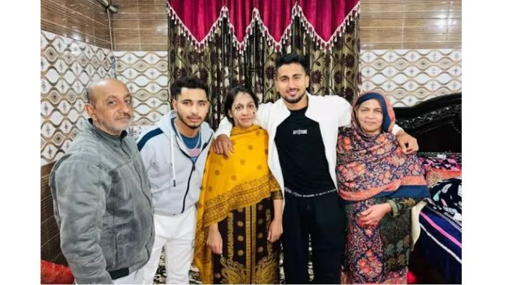 Umran Malik Family