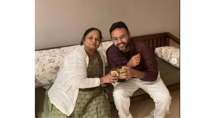 Parthiv Patel Mother