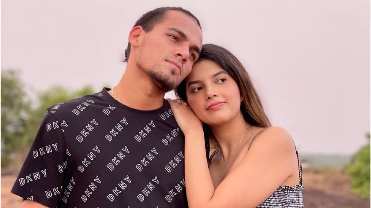 Rahul Chahar Wife