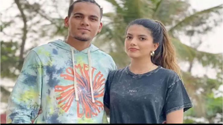Rahul Chahar Wife