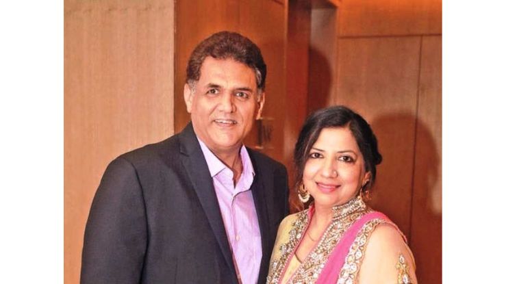 Vivek Razdan Wife