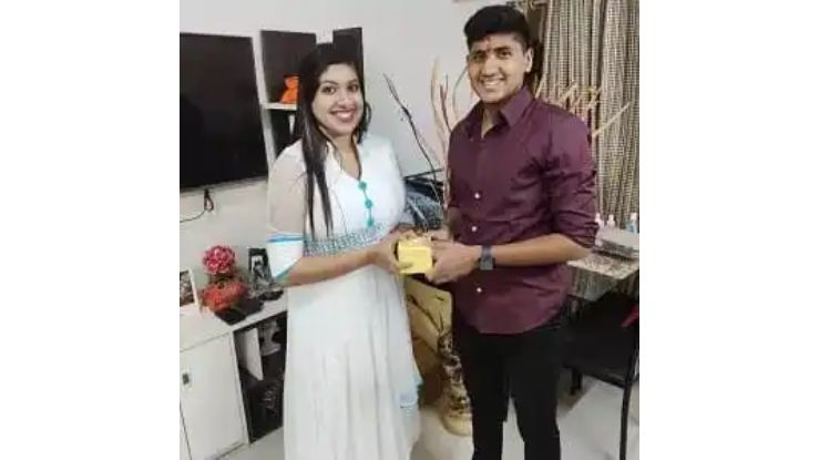 Yash Thakur Sister